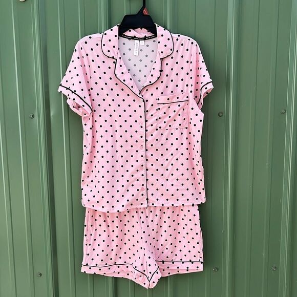 Dreamy Soft Short Sleeve Knit Notch Collar Top & Shorts Pajama 2-Pc Set Size M - Picture 1 of 9